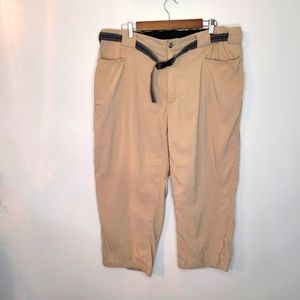Duluth Trading Co. | Lightweight Outdoor Cargo pants